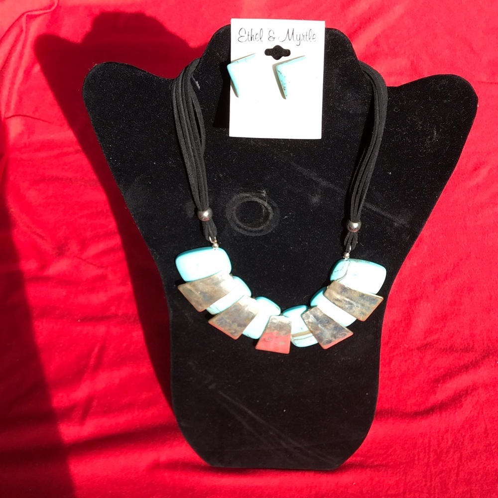 Ethel & Myrtle Chunky Necklace & Earnings